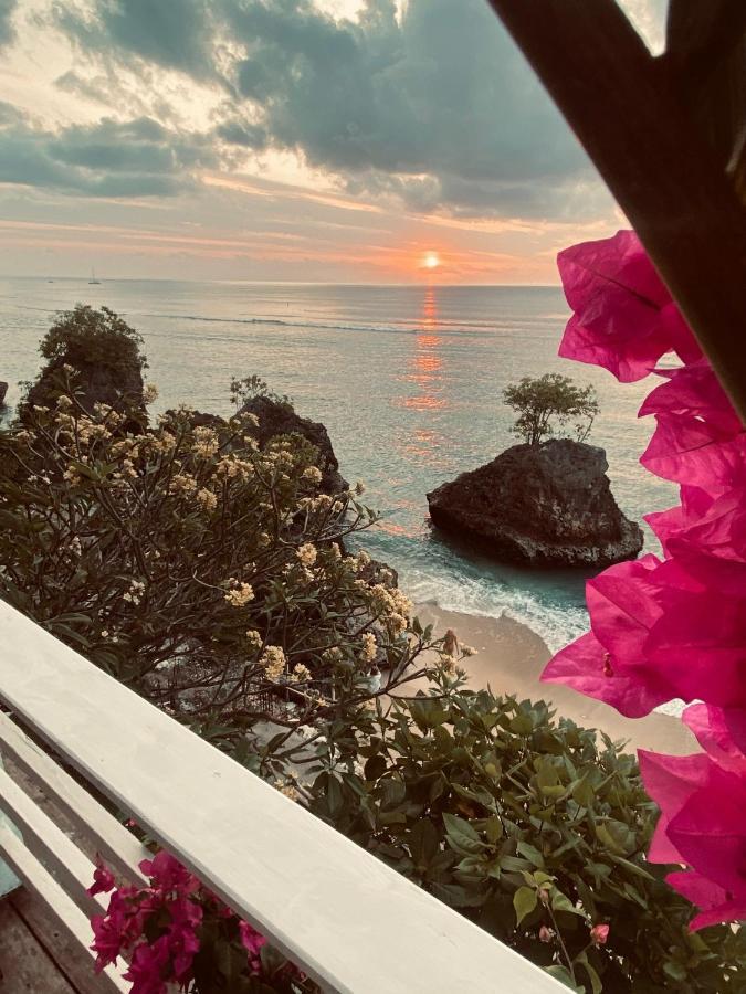 Villa Deeksha Uluwatu Eksteriør billede